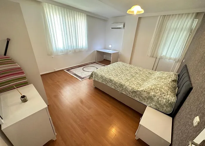 Luex Esyali Sahile 200 M Apartment Antalya